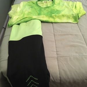 Lime green T-shirt 2x and pants 2x-3X